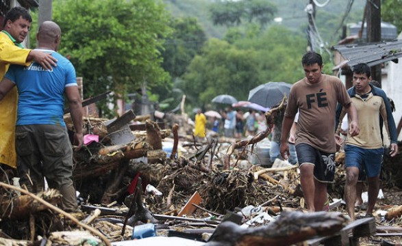 Brasil: cheias voltam a ameaçar a periferia do Rio de Janeiro