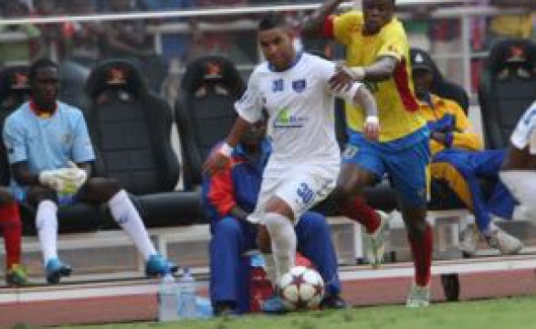 Petro de Luanda e Caála na final da Taça