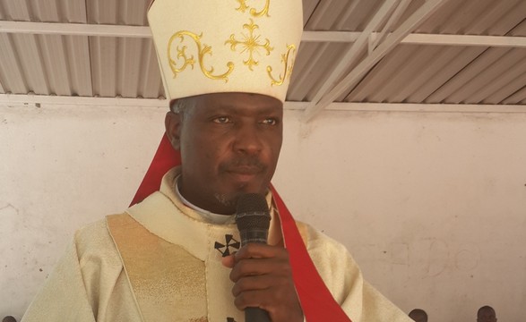 Arcebispo do Lubango, encerra visita Pastoral