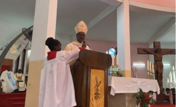Bispo de Caxito desafia cristãos a serem os primeiros promotores da paz e da reconciliação entre angolanos