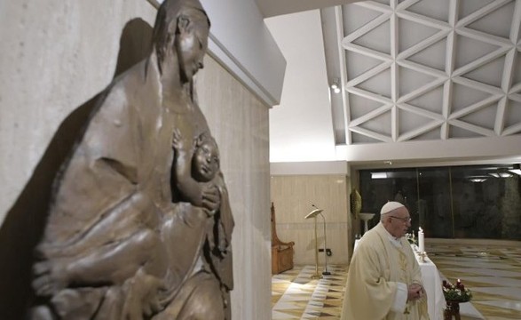Que o Advento não seja mundano, é o tempo para purificar a fé diz Papa Francisco
