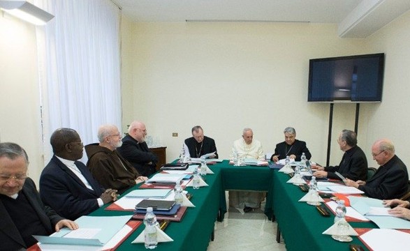 Conselho de Cardeais expressa plena solidariedade ao Papa Francisco