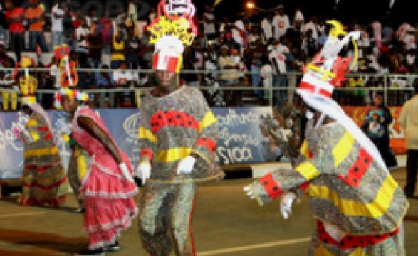União Estrelas da Pita da Quiçama afina sua disputa no Carnaval