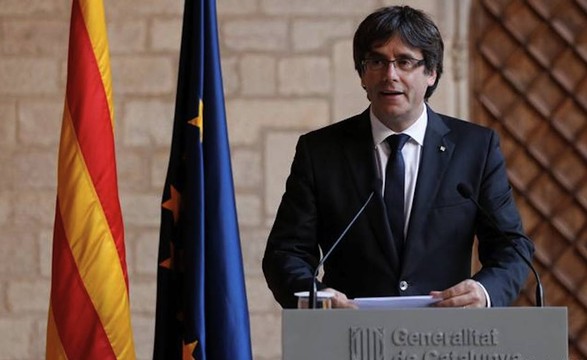 Líder catalão sob pressão na convocação de eleições 