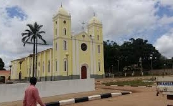 Arcebispo de Malanje nomeia novos responsáveis das missões católicas do Cuale e de Xá-Muteba