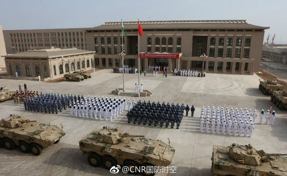 China inaugura primeira base militar no exterior