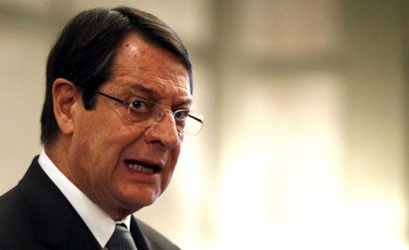 Presidente garante que Chipre não tenciona sair do euro