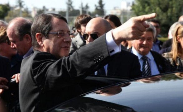 Eleito presidente, Anastasiadis promete restaurar credibilidade do Chipre