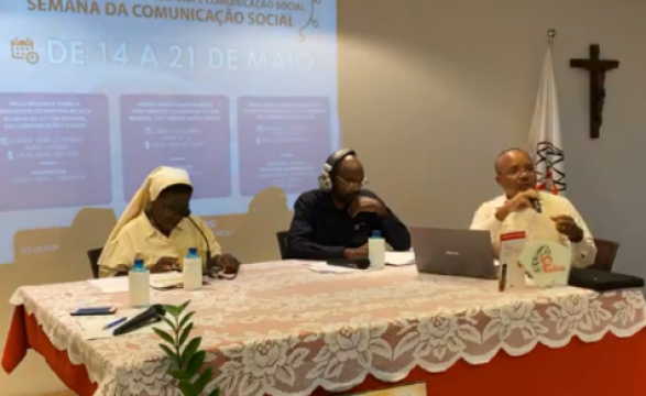 Comissão da comunicação social da CEAST realiza mesa redonda