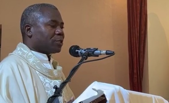 Sacerdote exorta profissionais da média a serem promotores do bem e continuadores da esperança
