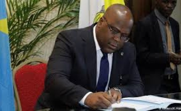 Félix Tshisekedi sucede ao pai na liderança da oposição congolesa