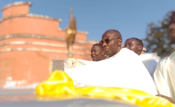 Arcebispo de Malanje destaca importância da eucaristia na vida espiritual