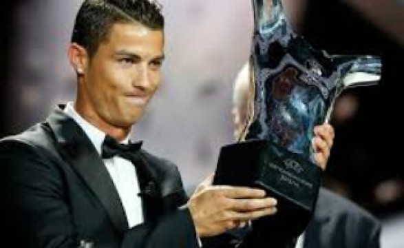 CR7 vence prémio de melhor jogador da Europa