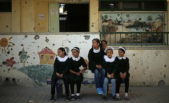 Depois de 50 dias de conflito alunos regressam as aulas em Gaza