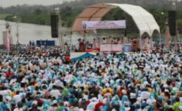 Coragem de cristãos que se mantêm firmes na fé.