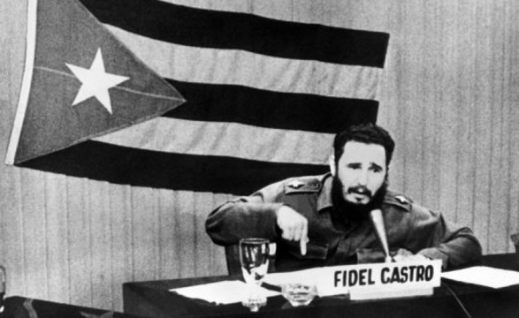 Outubro de 1962, a crise de Cuba leva o mundo ao desespero
