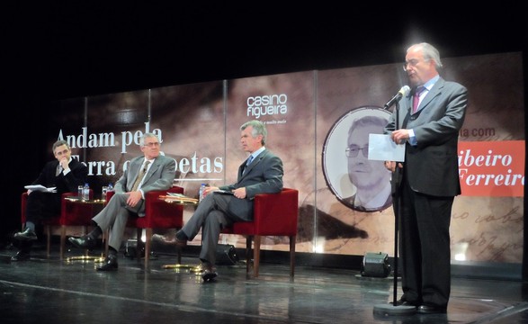 Falta de críticos literários estimula o surgimento de livros sem qualidade
