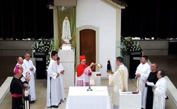 Santuário de Fátima recebe imagem de Nossa Senhora Aparecida