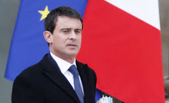 1º Ministro Francês apresenta demissão 