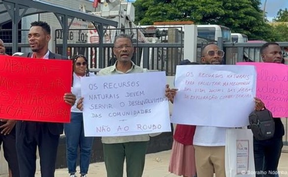 Sociedade civil fala em greves violações dos DH e apresenta posição em conferência de imprensa