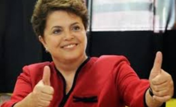 Dilma foge a Marina nas sondagens