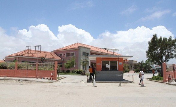 Tribunal de comarca colocou em liberdade a direcção do hospital regional do Lobito