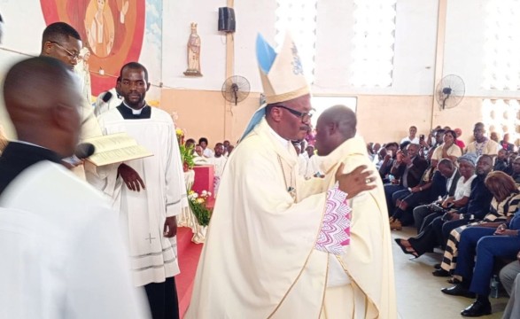 Diocese de Caxito ganha mais um sacerdote