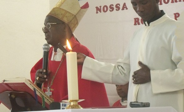 Festa da Assunção Dom Damião destaca o papel de Maria na salvação da humanidade.