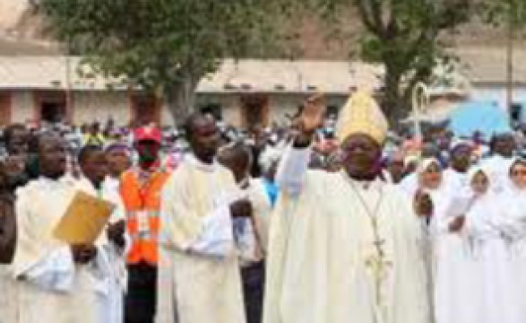 “Agentes de pastoral devem ser exemplo de cristo”. 