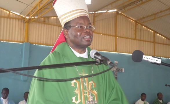 A pobreza é a Consequência da Injustiça afirma Bispo da Diocese do Namibe