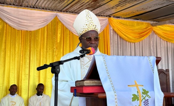 No dia mundial dos pobres D. Kiala, apela à partilha com os mais necessitados