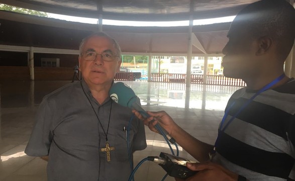 Entrevista Dom Manuel dos Santos Bispo de São Tome