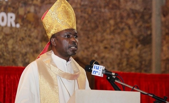 Arcebispo de Lubango homenageado pelos 20 anos de Episcopado