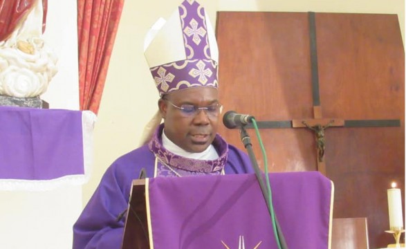 Igreja rezou pelas vítimas da violência e da tragédia de Chipindo