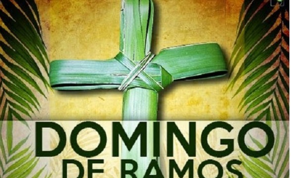 Domingos de Ramos fieis prontos para Semana Santa