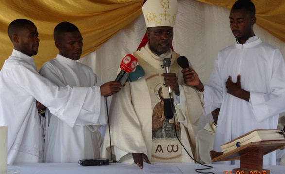 Está aberto o jubileu da nova evangelização na Arquidiocese do Lubango