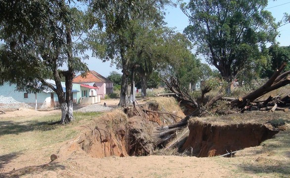 Ravina ameaça dividir o município do massango a 300 km a norte de Malanje