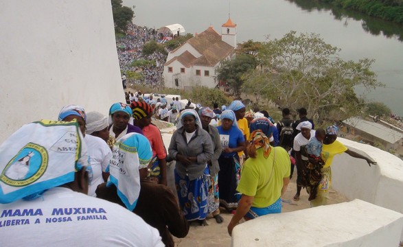 Muxima ao rubro - peregrinação 2014