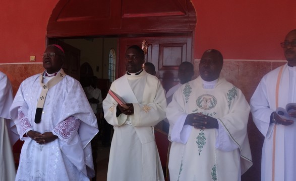 25 anos de vida sacerdotal do Padre Adão António