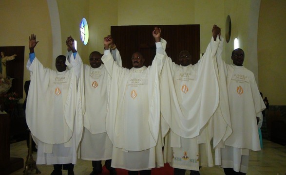 Sacerdotes espiritanos celebram bodas de prata