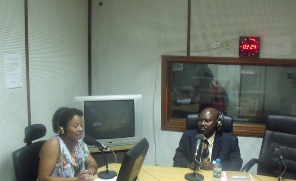 Discurso Directo: Jornalista Margareth Nanga em conversa com o Dr. Pombal Mayembe.