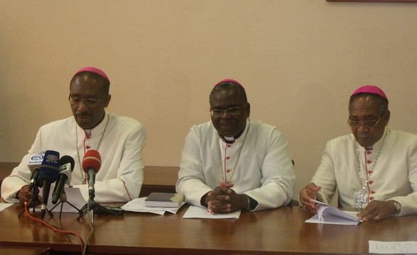 “Feitiçaria em Angola atinge níveis de escândalos”, concluem Bispos da CEAST.