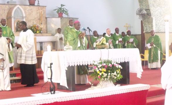 Bispos Africanos encerram reunião do conselho permanente em Luanda com apelos a redução das desigualdades sociais 