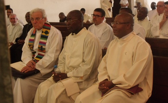 Arquidiocese de Luanda: Sacerdotes em retiro quaresmal na paróquia de Nossa Senhora da Assunção 