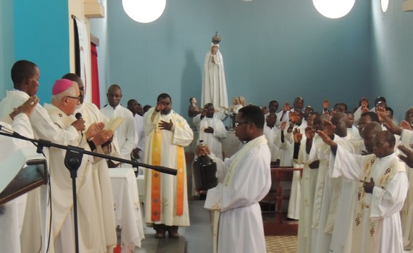 Na missa Crismal Arcebispo destaca a missão do sacerdote