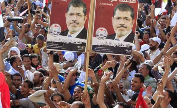 Presidente egípcio não se demite