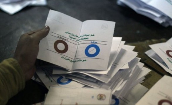 Egipto espera resultado de referendo em meio a denúncias de fraudes