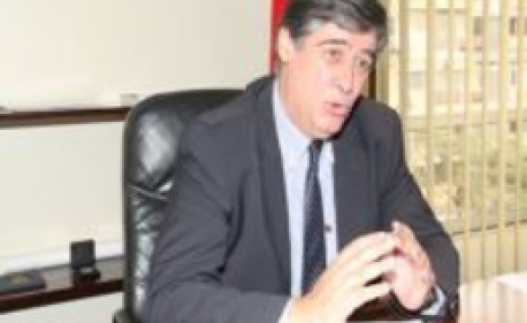 Embaixador de Portugal em Angola reconhece dificuldades