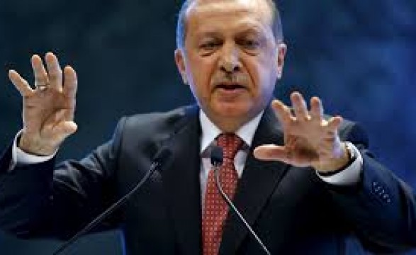 Erdogan critica insensibilidade europeia em relação aos refugiados