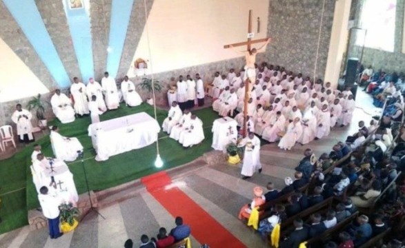 Grande a expetativa em Angola pela eleição do novo Papa